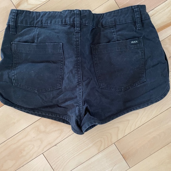 RVCA chino style shorts - Picture 3 of 3